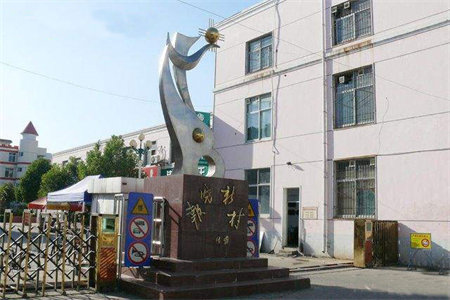 佛山中学学区房电梯黄金楼层精装三室两厅送车库